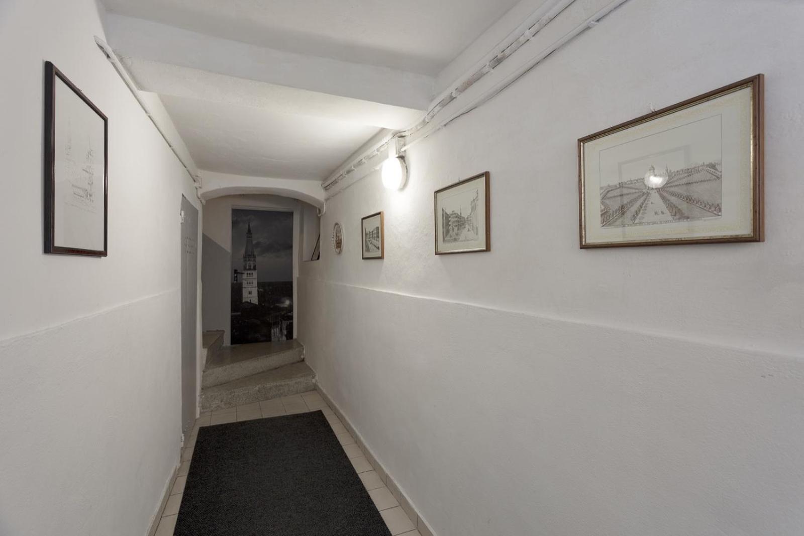 Rua Freda Apartments Modena Exterior photo