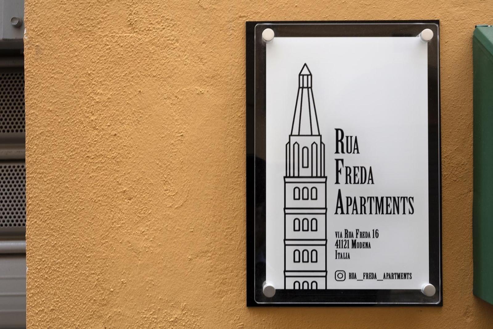 Rua Freda Apartments Modena Exterior photo